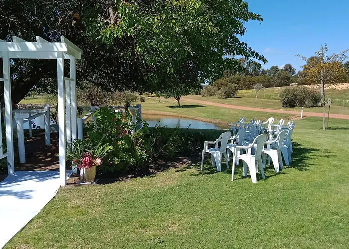 Redtail Ridge Cottages